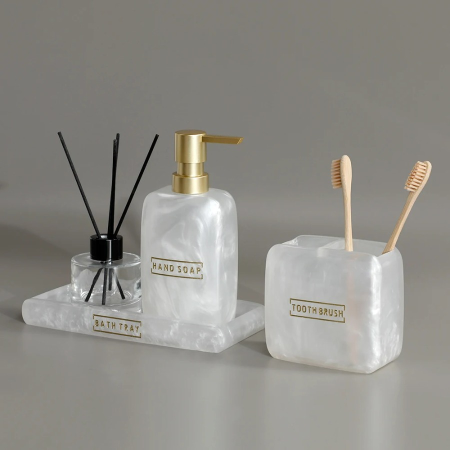 Biały Zestaw Akcesoriów Łazien – Bamboo Toothbrush recenzja i cena