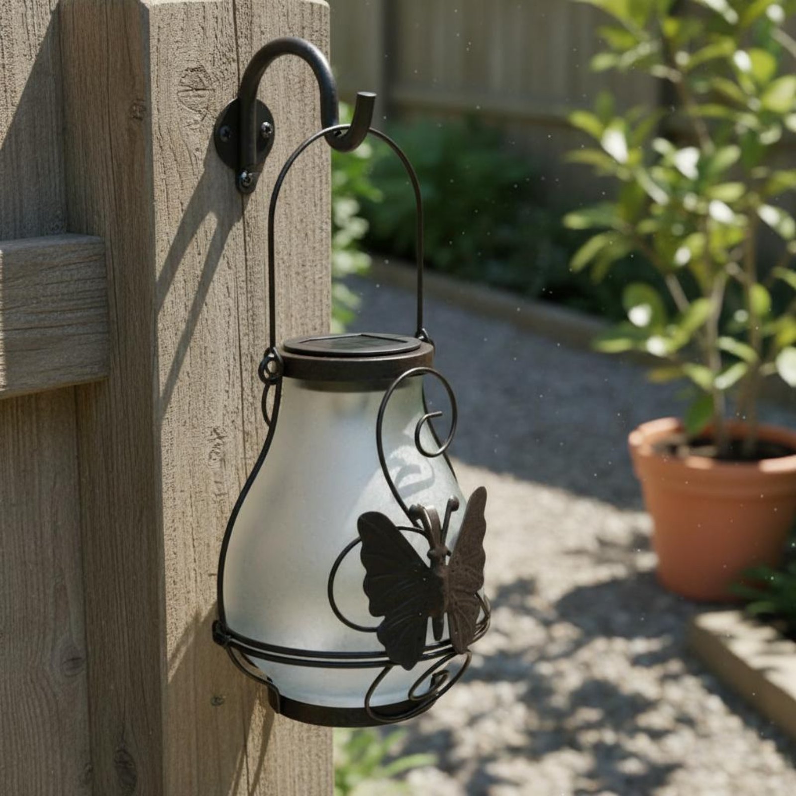 Solarna latarenka w kształcie  – Solar Garden Light recenzja i cena